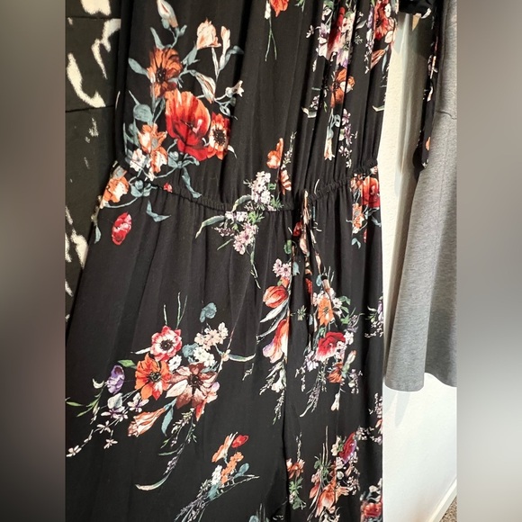 Bundle of 4 dresses for $20 size Large (12/14) - Picture 7 of 9